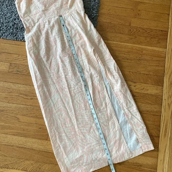 Urban Outfitters Strapless Zebra Animal Print Midi Dress
Size Small - Picture 6 of 14